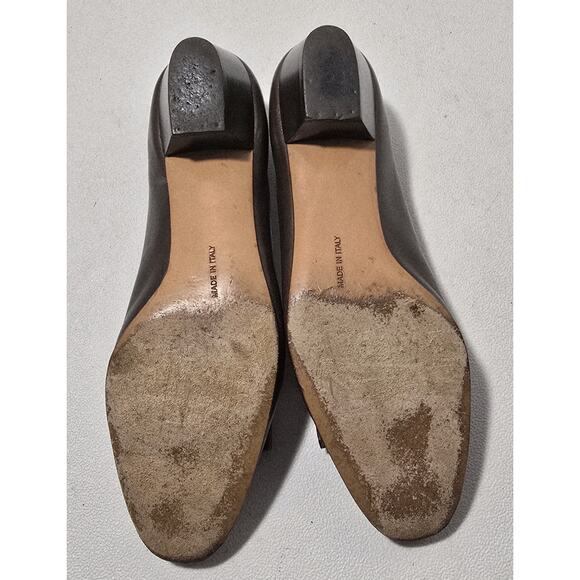 SALVATORE FERRAGAMO BOUTIQUE VARA Pumps Bronze Leather Bow Low Heel 9 AA ITALY - Picture 10 of 11